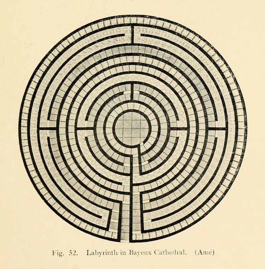 Drawing of a labyrinth.