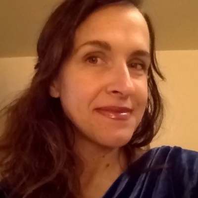 Rachel Mindell in blue shirt